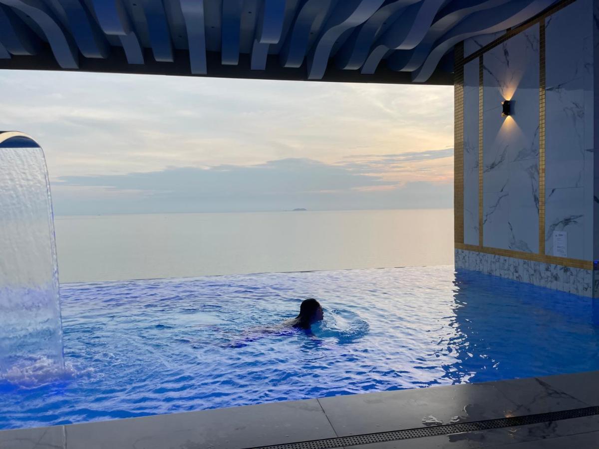 Copacabana Jomtien Beach High Floor Exterior photo